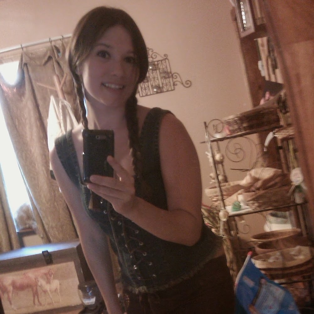 Meet your Posher, Danielle